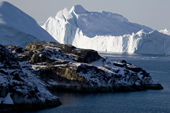 View of the Ilulissat Icefiord, a UNESCO World Heritage site, from Holmens Bakke. Ilulissat, West Greenland